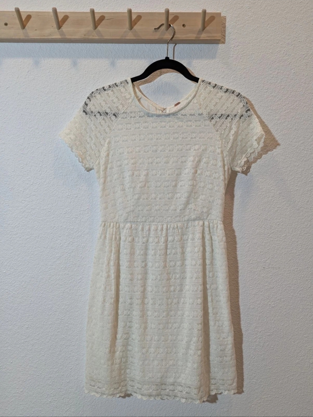 Free People Cream Lace Short Sleeve Dress